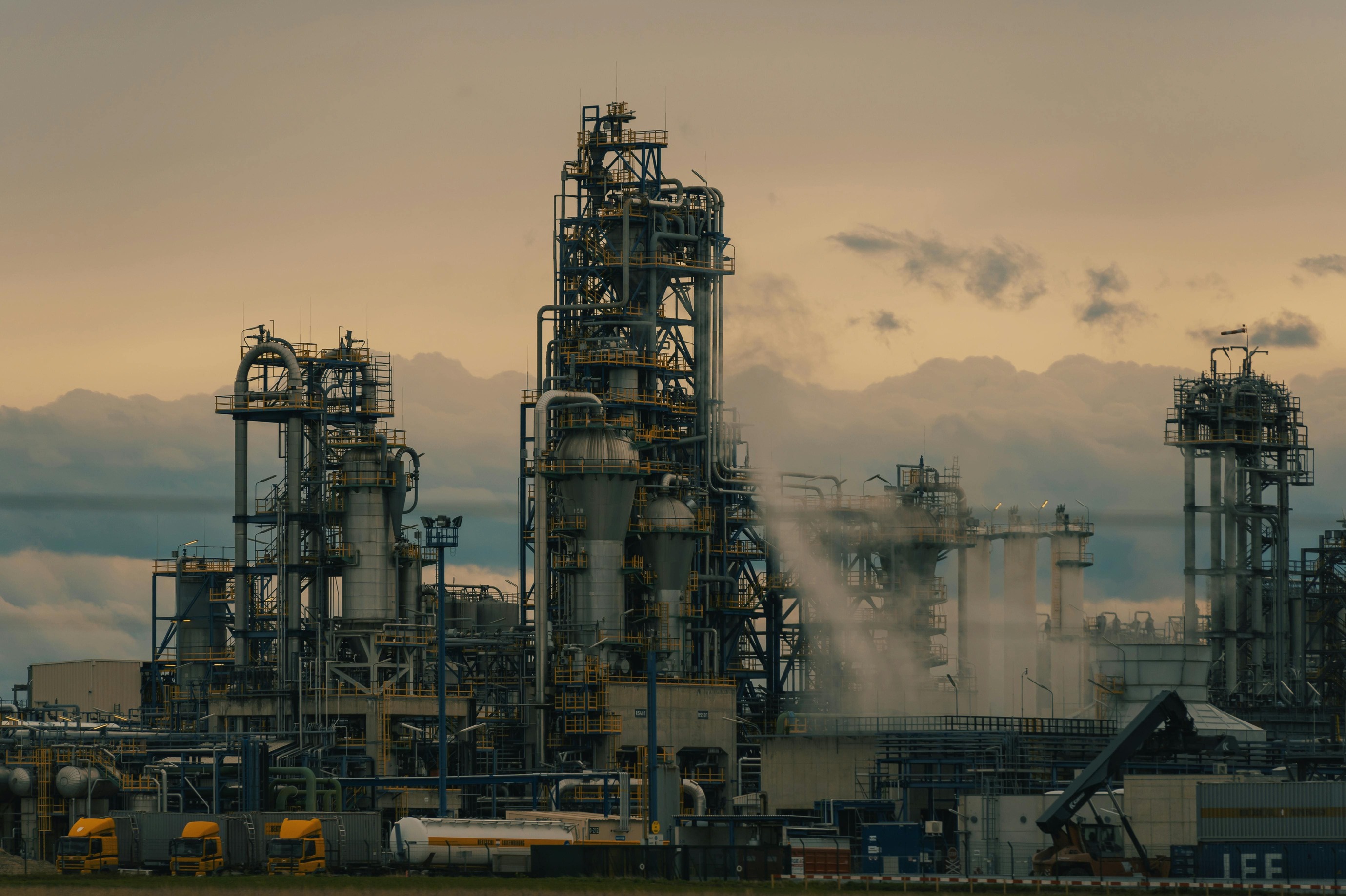 pages/services_industry.header_alt